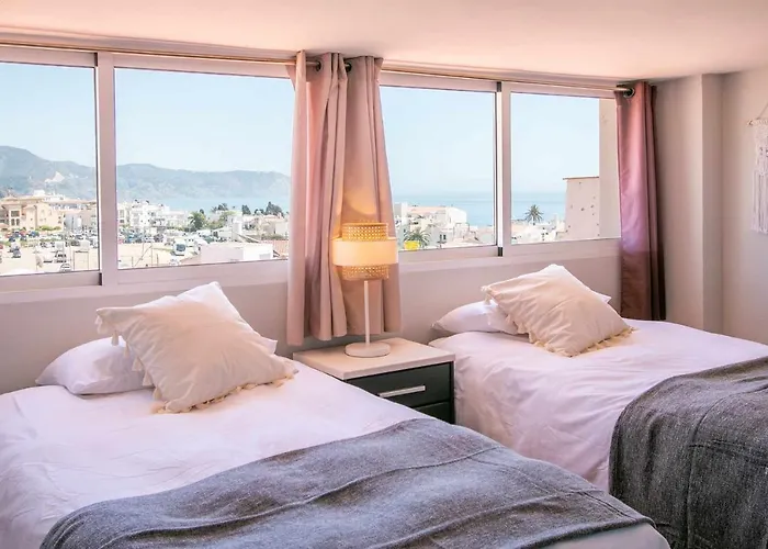 Apartament Lor Pintada *